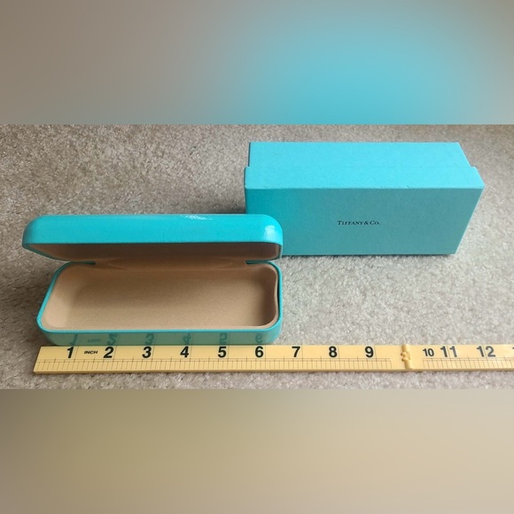 Tiffany & Co. Turquoise sunglass case and box (no glasses) - Picture 4 of 10
